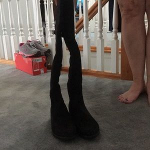 Knee high suede boots!